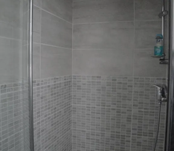 Chez Nanie Bed & Breakfast