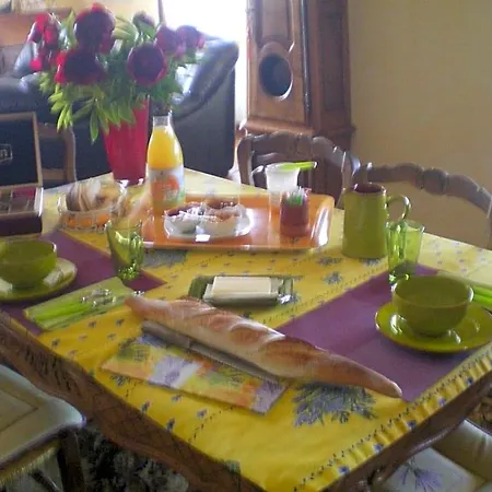 Chez Nanie Bed & Breakfast 3*