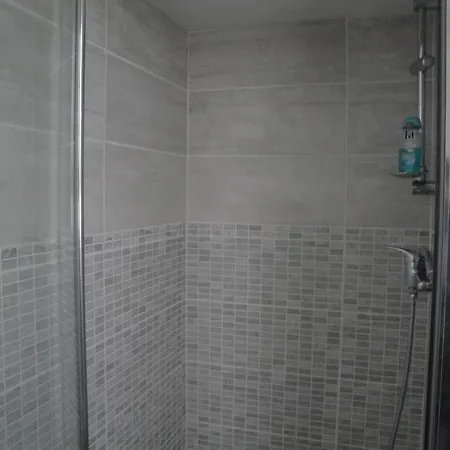 Chez Nanie Couette-café